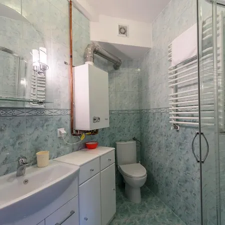 Apartament Goralski - 5d 아파트 *